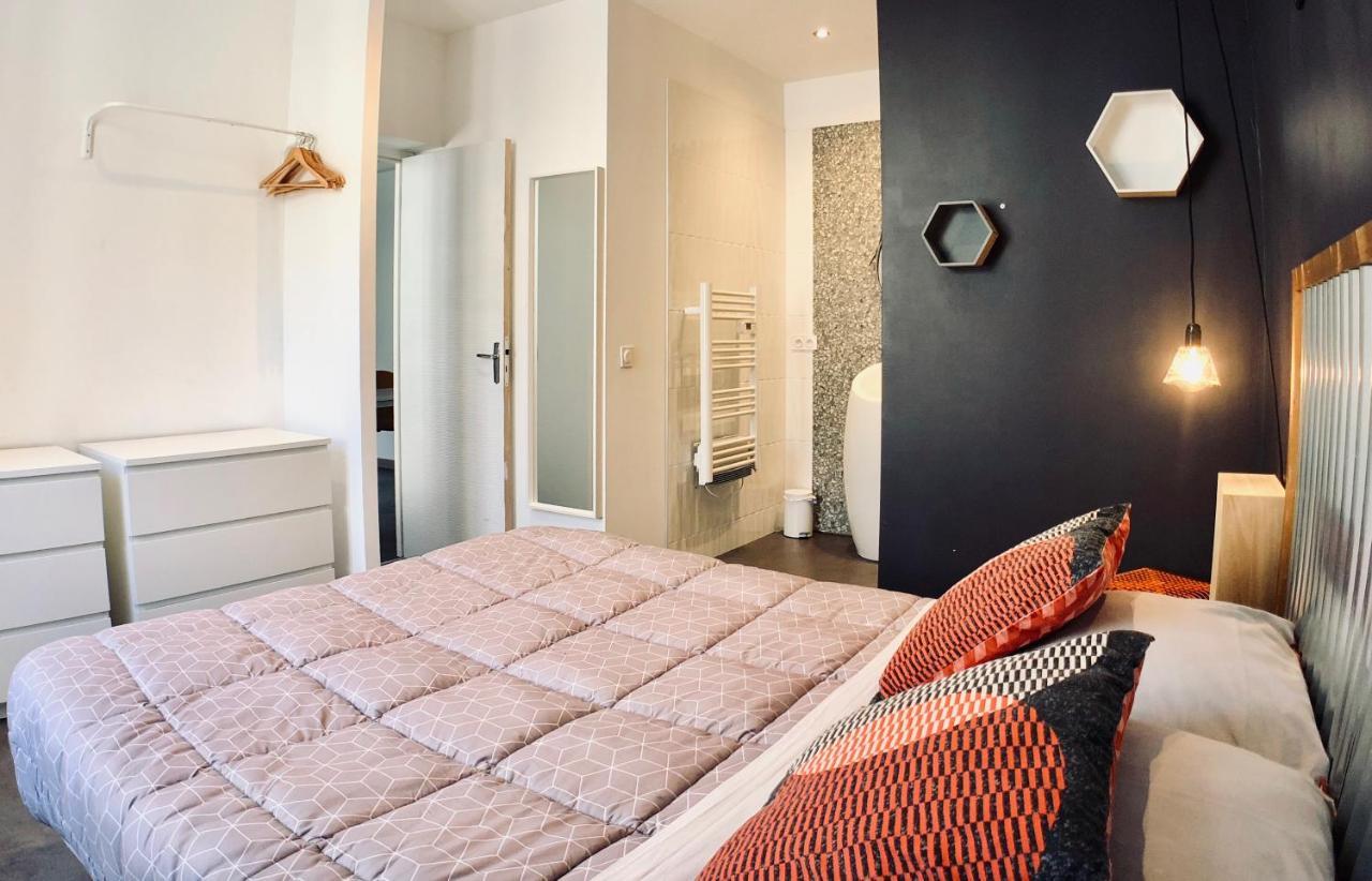 Appartements Entre Provence Et Camargue Tarascon Luaran gambar
