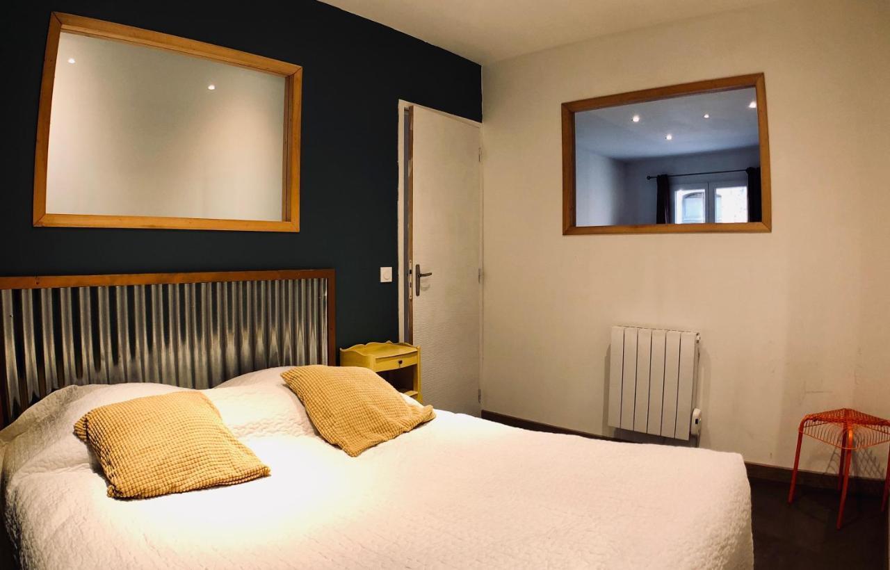 Appartements Entre Provence Et Camargue Tarascon Luaran gambar